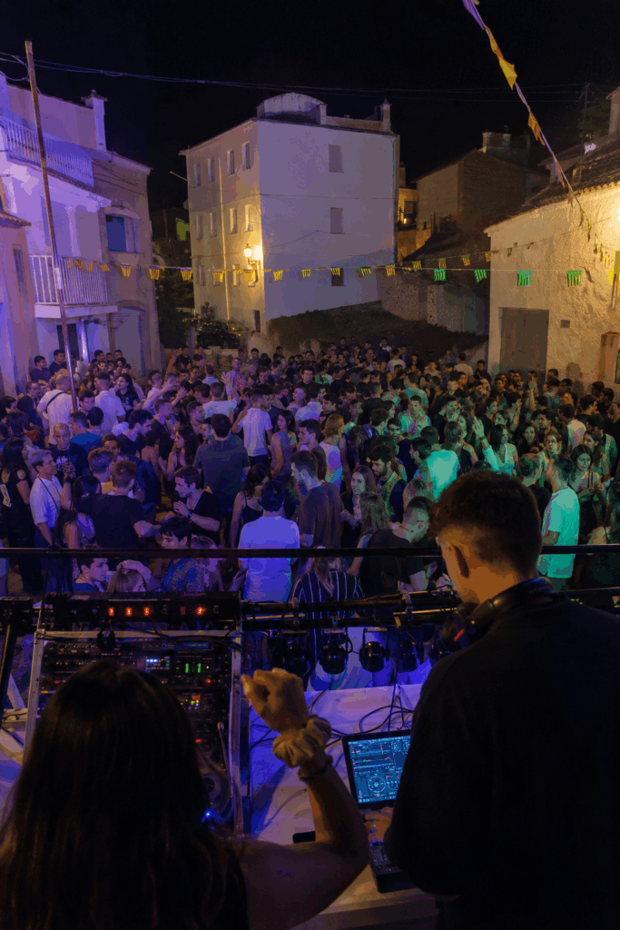 discomóvil en la alquería 